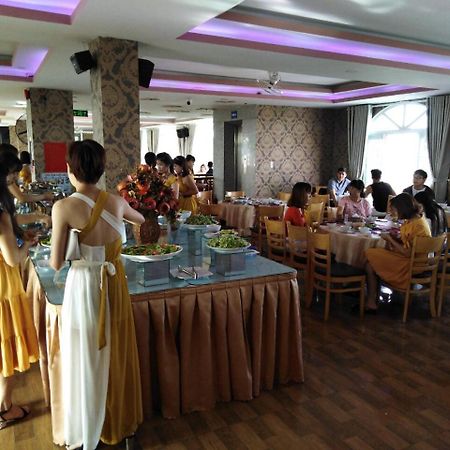 Aec Hotel Ban Me Buon Ma Thuot Exterior foto