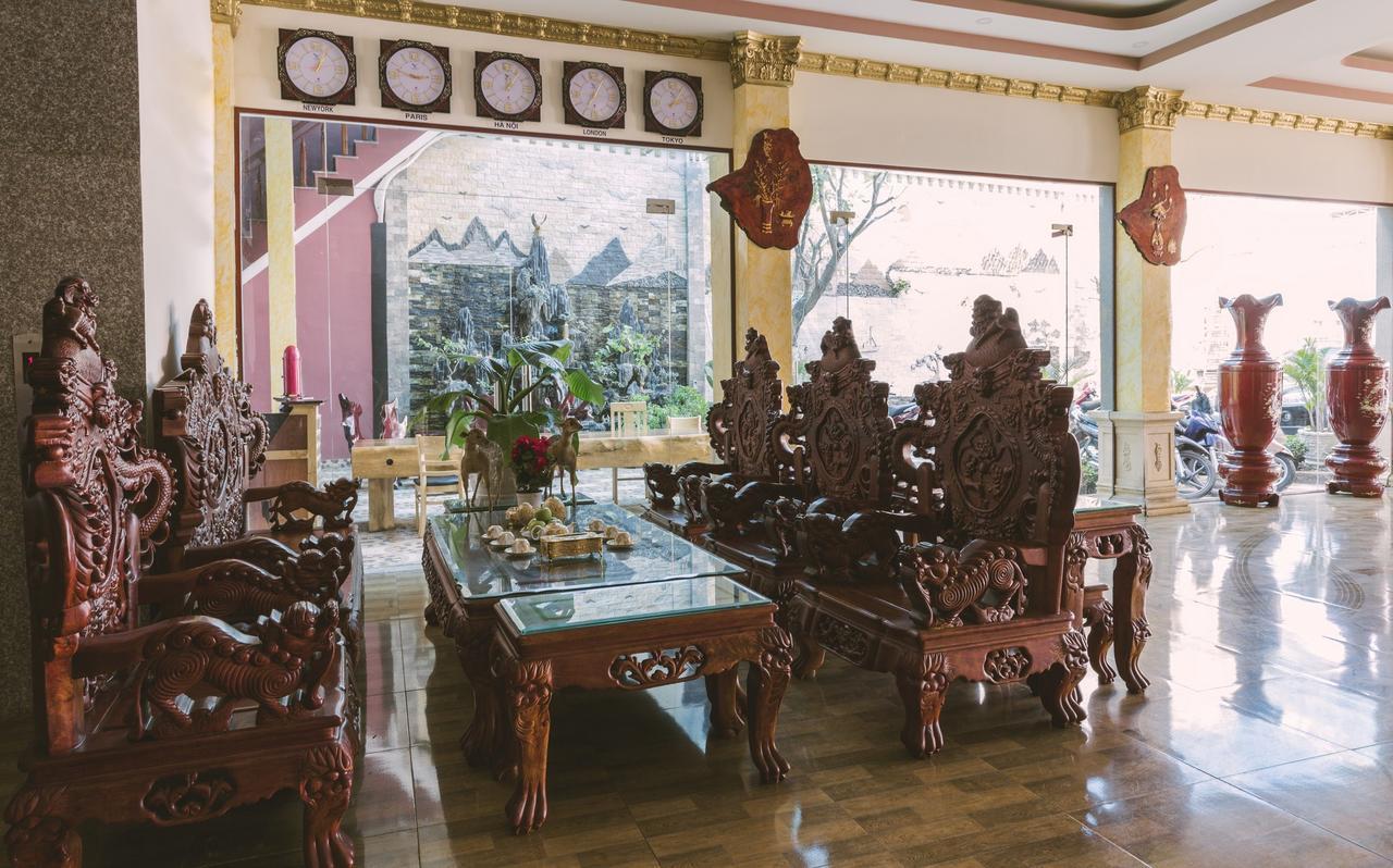 Aec Hotel Ban Me Buon Ma Thuot Exterior foto